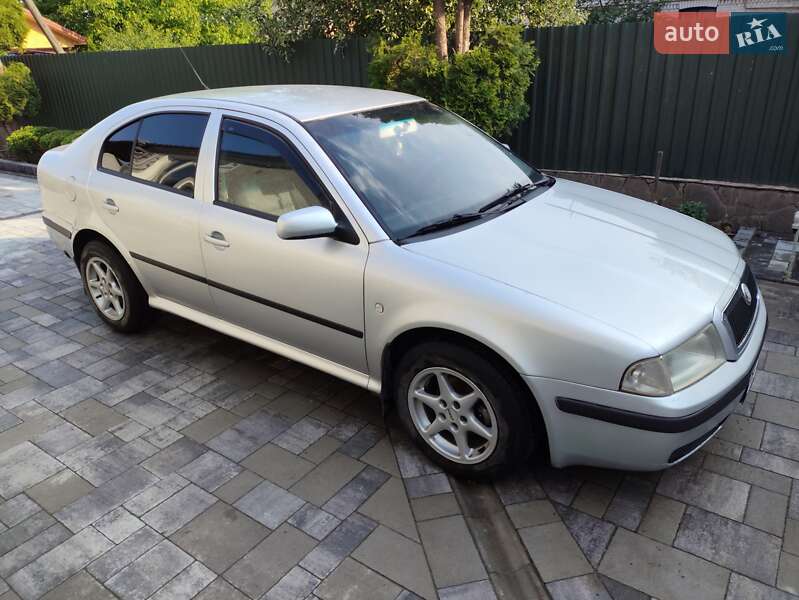 Лифтбек Skoda Octavia 2006 в Владимире