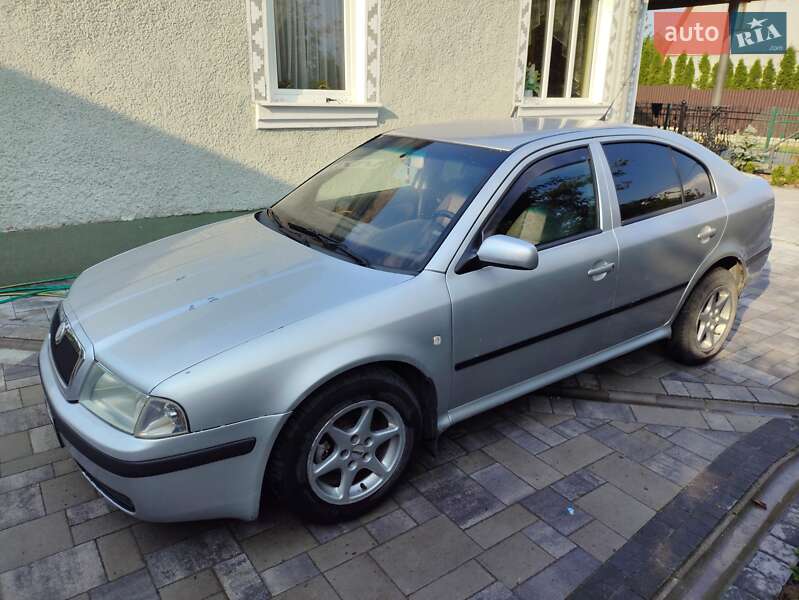Лифтбек Skoda Octavia 2006 в Владимире