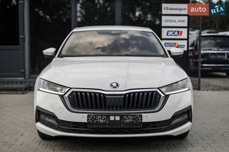 Лифтбек Skoda Octavia 2021 в Львове