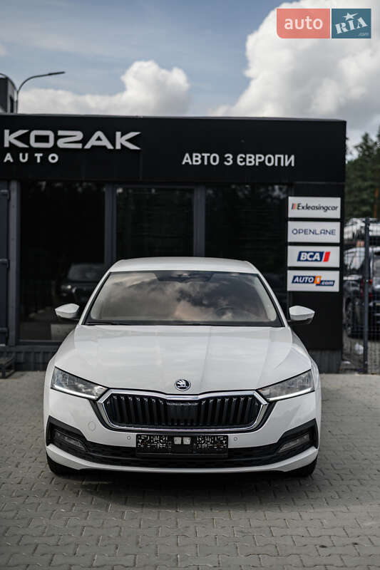 Лифтбек Skoda Octavia 2021 в Львове