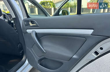 Лифтбек Skoda Octavia 2009 в 