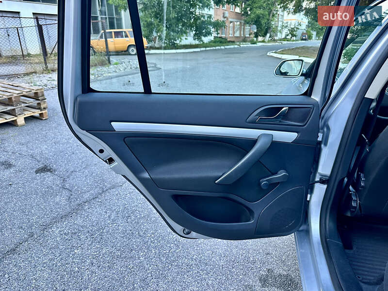 Универсал Skoda Octavia 2008 в Виннице