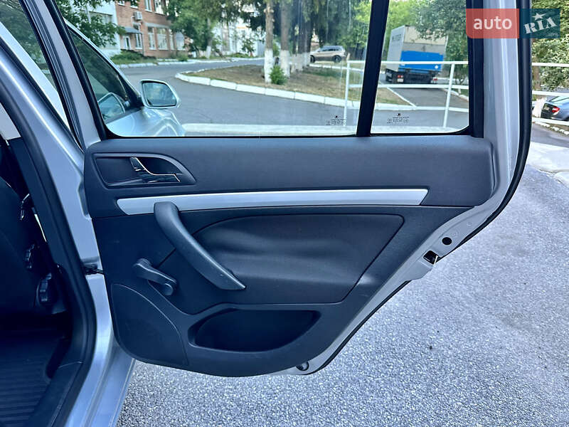 Универсал Skoda Octavia 2008 в Виннице