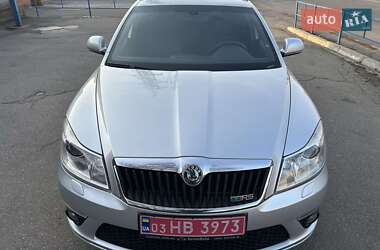 Универсал Skoda Octavia 2010 в 