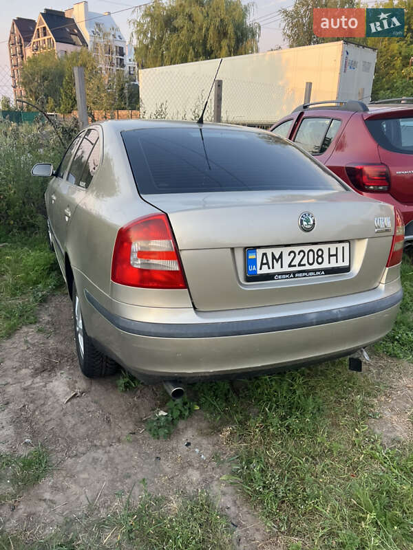 Лифтбек Skoda Octavia 2005 в Белогородке