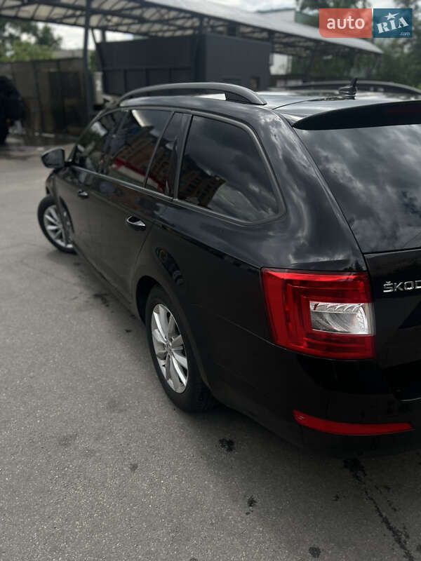Універсал Skoda Octavia 2016 в Дніпрі