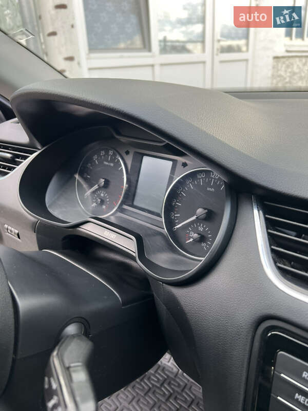 Універсал Skoda Octavia 2016 в Дніпрі