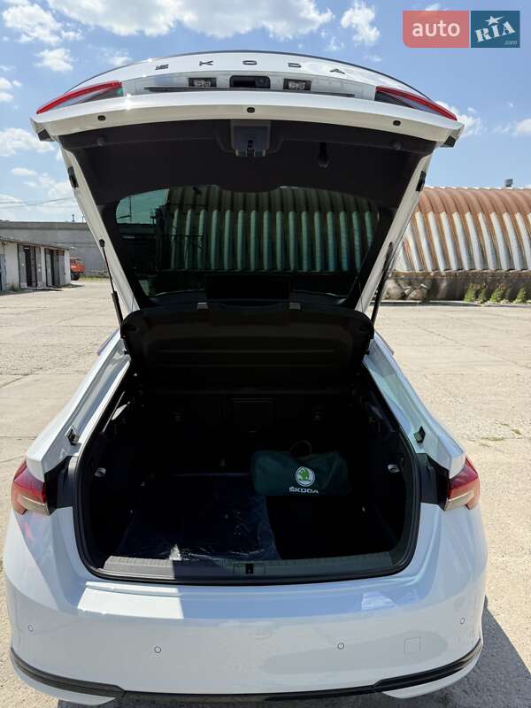 Лифтбек Skoda Octavia 2024 в Днепре