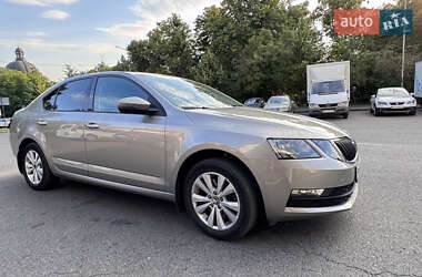 Ліфтбек Skoda Octavia 2017 в Львові