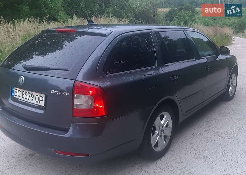 Универсал Skoda Octavia 2009 в Львове