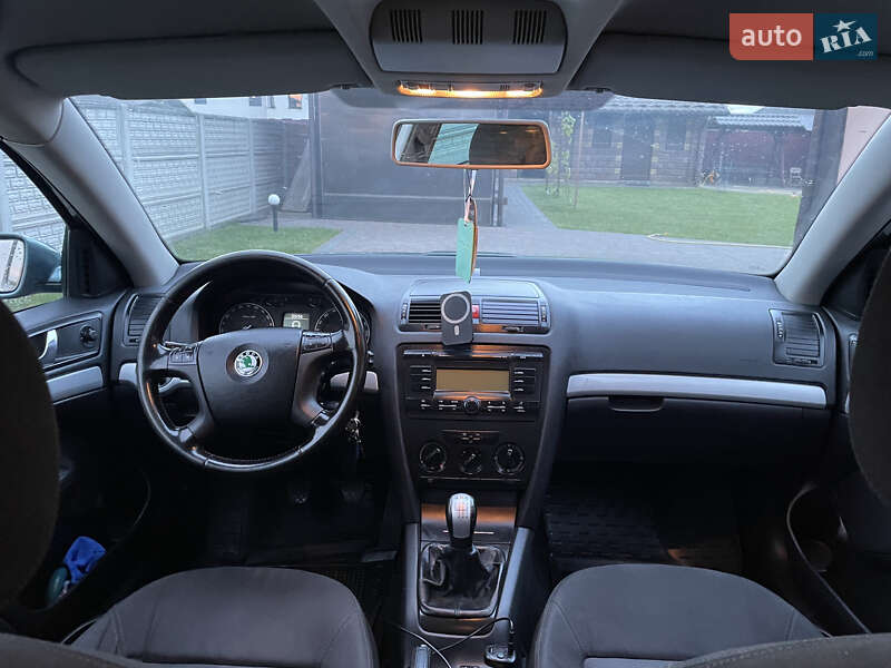 Универсал Skoda Octavia 2006 в Дубно
