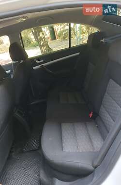Лифтбек Skoda Octavia 2010 в 