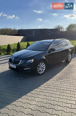 Универсал Skoda Octavia 2018 в Черновцах
