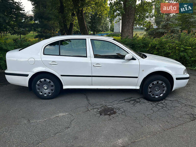 Лифтбек Skoda Octavia 2005 в Киеве