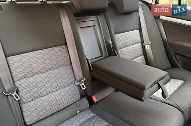 Универсал Skoda Octavia 2011 в 