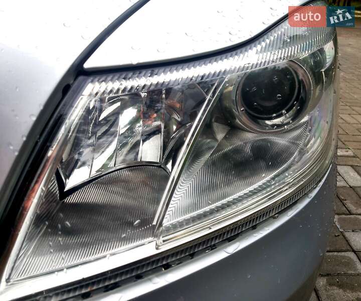 Универсал Skoda Octavia 2009 в Дрогобыче