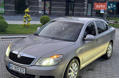 Ліфтбек Skoda Octavia 2009 в Виноградові