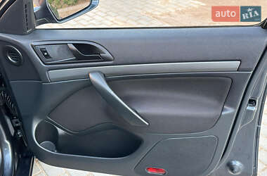 Универсал Skoda Octavia 2011 в 