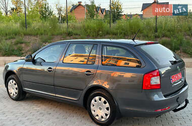Универсал Skoda Octavia 2011 в 