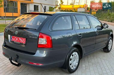 Универсал Skoda Octavia 2011 в 