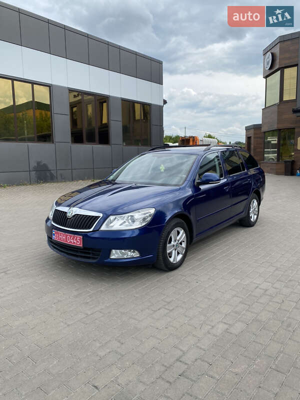 Skoda Octavia 2011