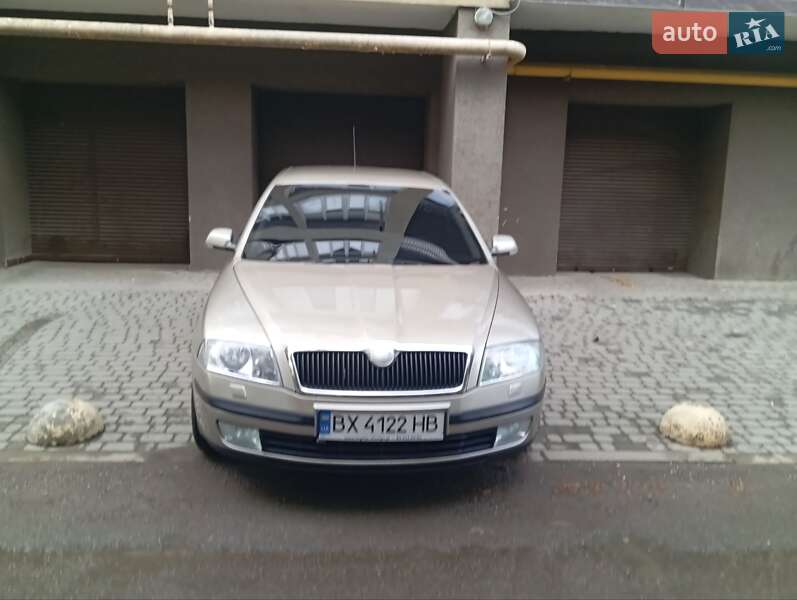 Лифтбек Skoda Octavia 2004 в Ивано-Франковске