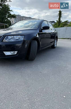 Лифтбек Skoda Octavia 2013 в 