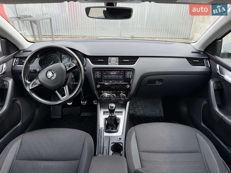 Лифтбек Skoda Octavia 2018 в Ужгороде