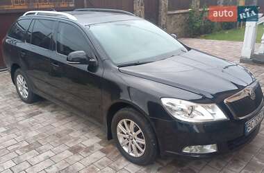 Универсал Skoda Octavia 2010 в Стрые