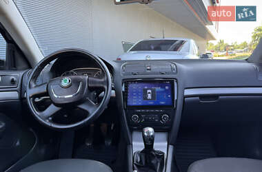 Универсал Skoda Octavia 2011 в 
