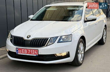 Универсал Skoda Octavia 2018 в Ровно