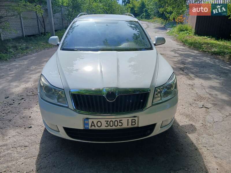 Универсал Skoda Octavia 2012 в Прилуках