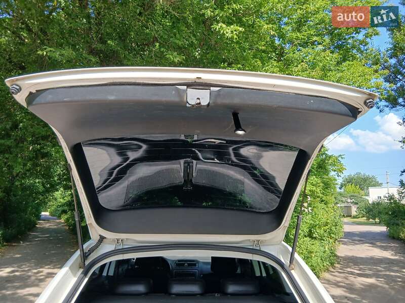 Универсал Skoda Octavia 2012 в Прилуках