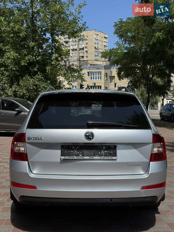 Универсал Skoda Octavia 2015 в Киеве