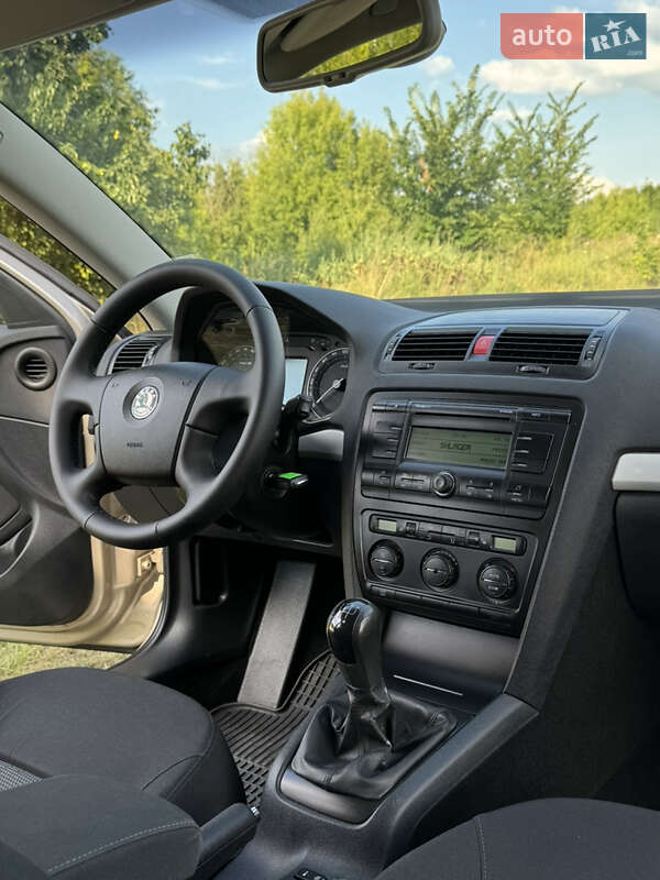 Универсал Skoda Octavia 2007 в Лубнах