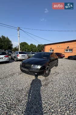 Лифтбек Skoda Octavia 2006 в Дергачах