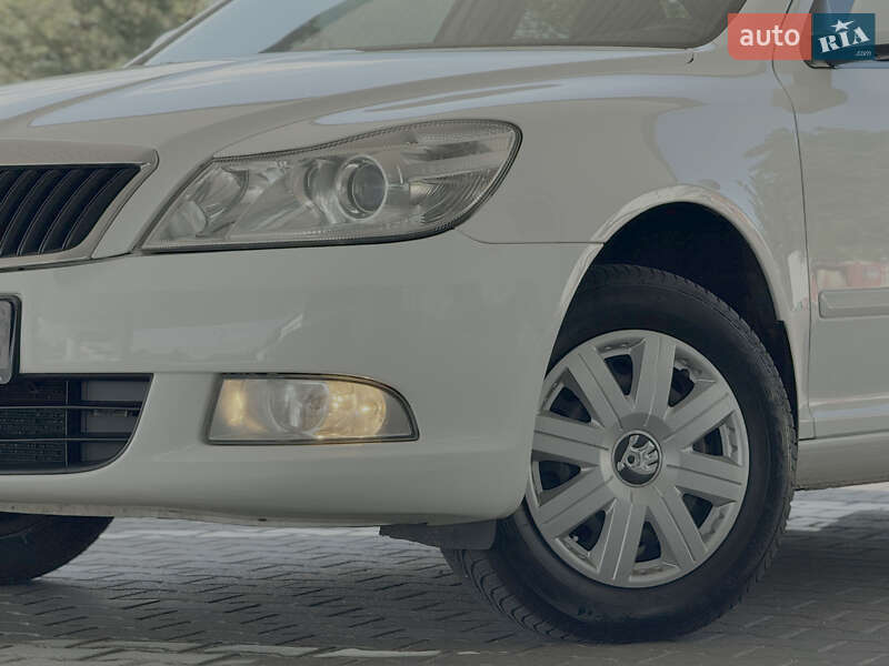 Лифтбек Skoda Octavia 2012 в Киеве