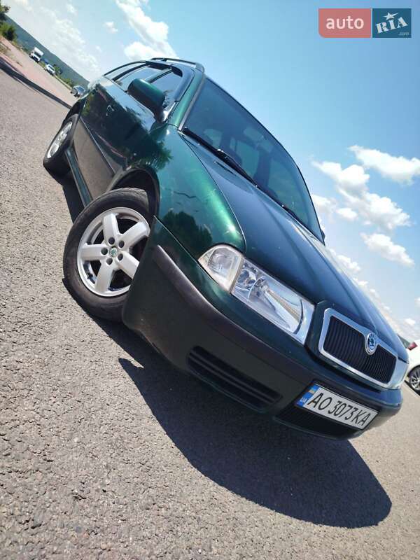 Универсал Skoda Octavia 2001 в Хусте