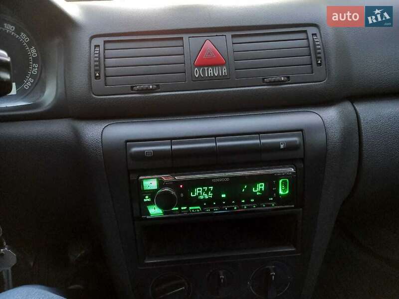 Універсал Skoda Octavia 2008 в Києві