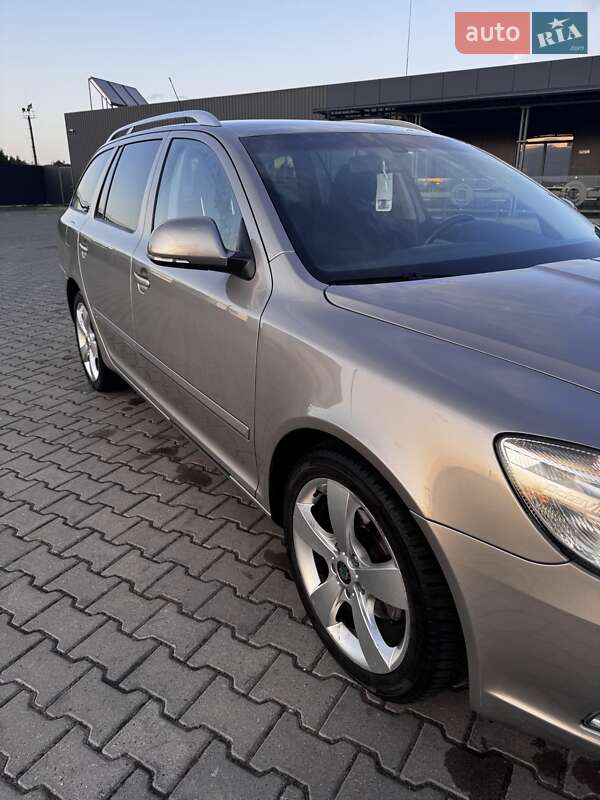 Универсал Skoda Octavia 2010 в Коломые фото 3 Универсал Skoda Octavia 2010 в Коломые