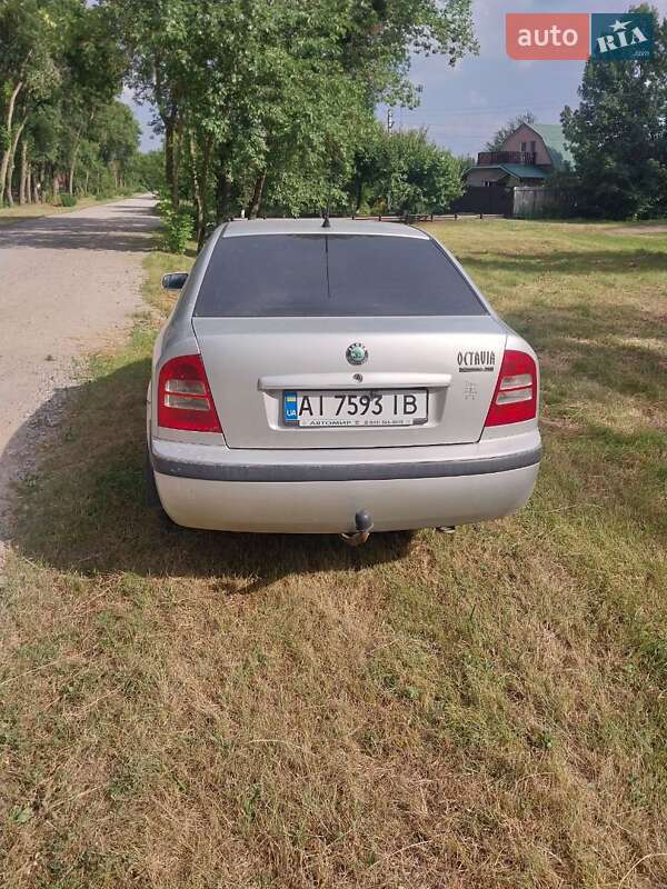 Лифтбек Skoda Octavia 2004 в Переяславе