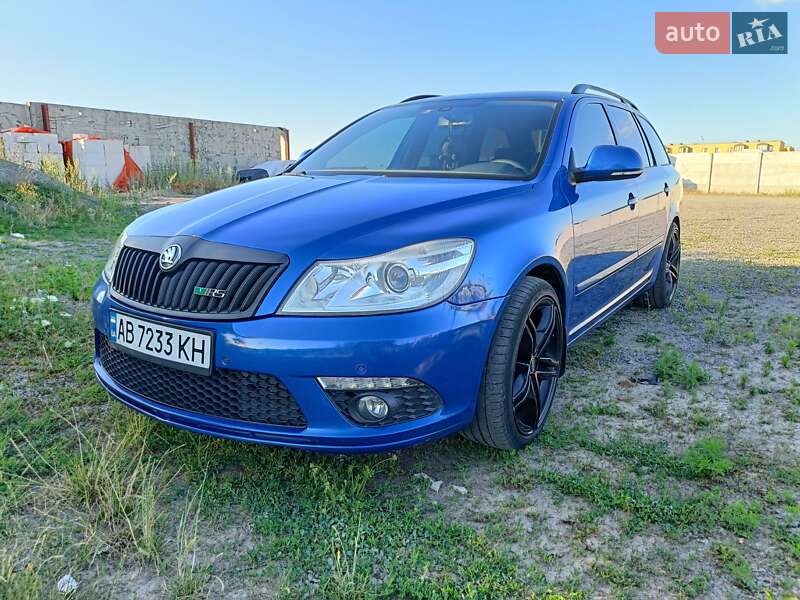 Универсал Skoda Octavia 2010 в Виннице