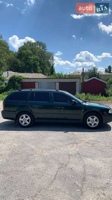 Универсал Skoda Octavia 2001 в Переяславе