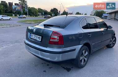 Лифтбек Skoda Octavia 2008 в 