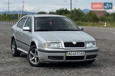 Лифтбек Skoda Octavia 2005 в Хусте