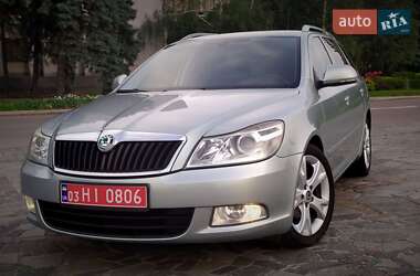 Универсал Skoda Octavia 2010 в 