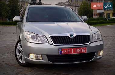 Универсал Skoda Octavia 2010 в 