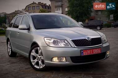 Универсал Skoda Octavia 2010 в 