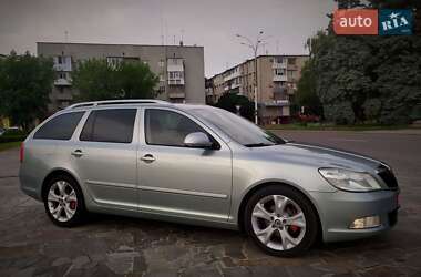 Универсал Skoda Octavia 2010 в 