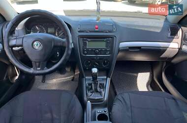 Лифтбек Skoda Octavia 2008 в 